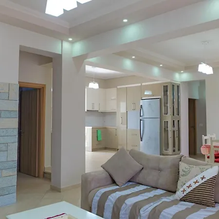 Dana Apartment *