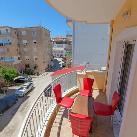 Apartment Dana